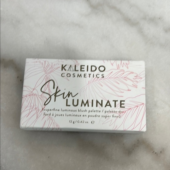Kaleido Cosmetics Skin Luminate Blush Palette - Picture 1 of 4